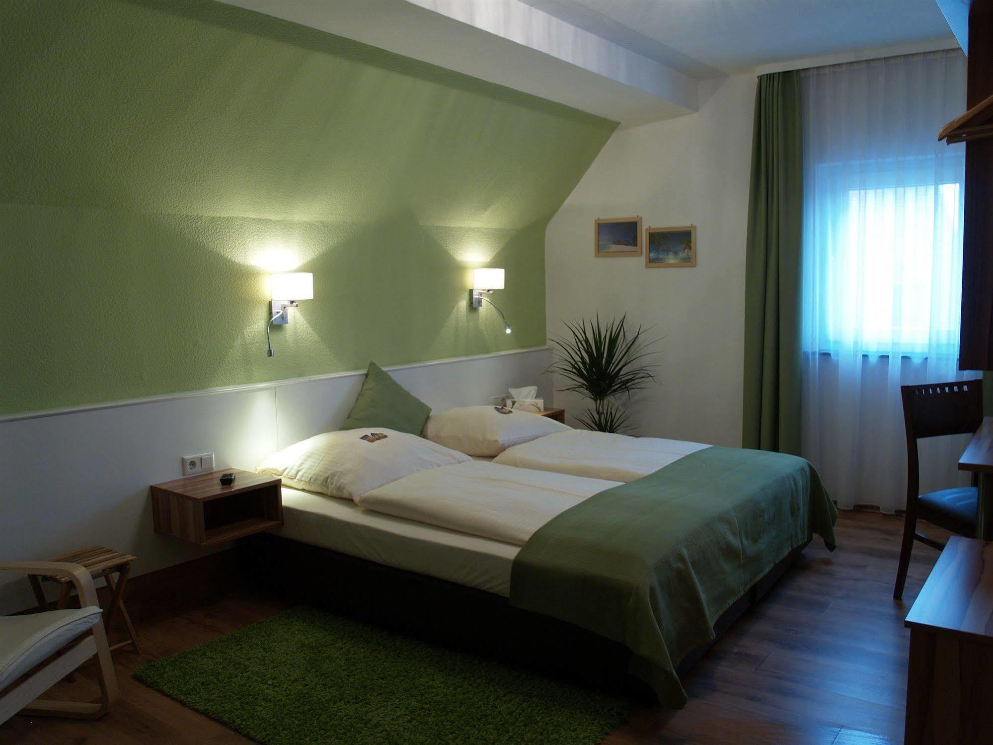 Smart-inn 2* Erlangen
